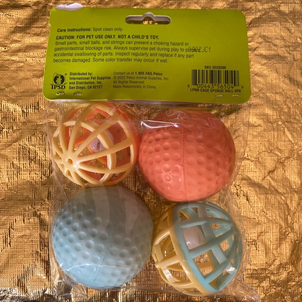Thrill and Chase 4-Count Cat Toys